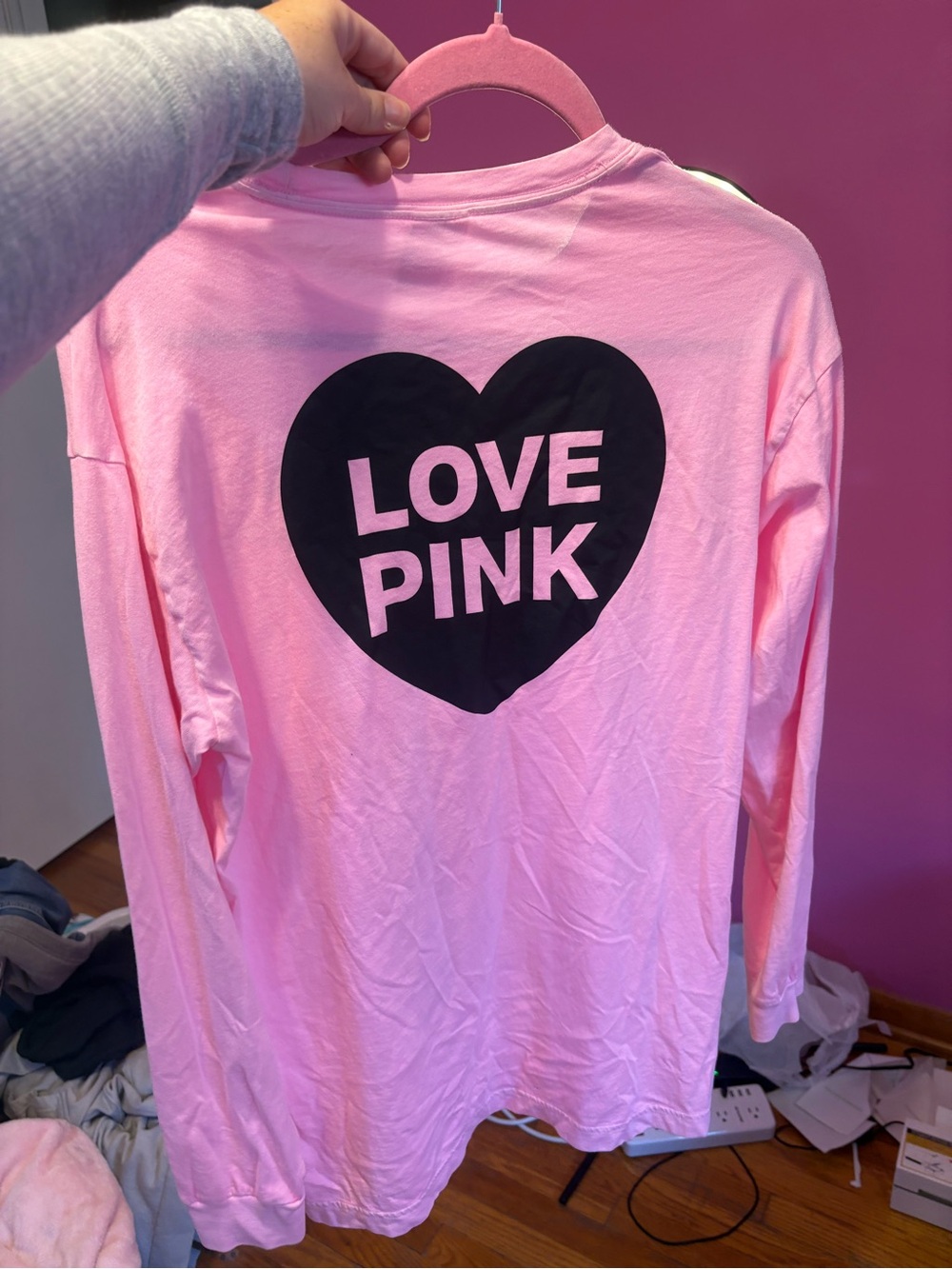 PINK Victoria's Secret Long Sleeve Tee in Light Pink with Black Heart Graphic